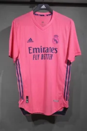 Real Madrid retro 20/21 visitante versión jugador