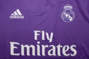 Real Madrid retro 16/17 visitante versión jugador - Imagen 5