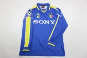 Juventus retro manga larga 96/97 visitante - Imagen 16