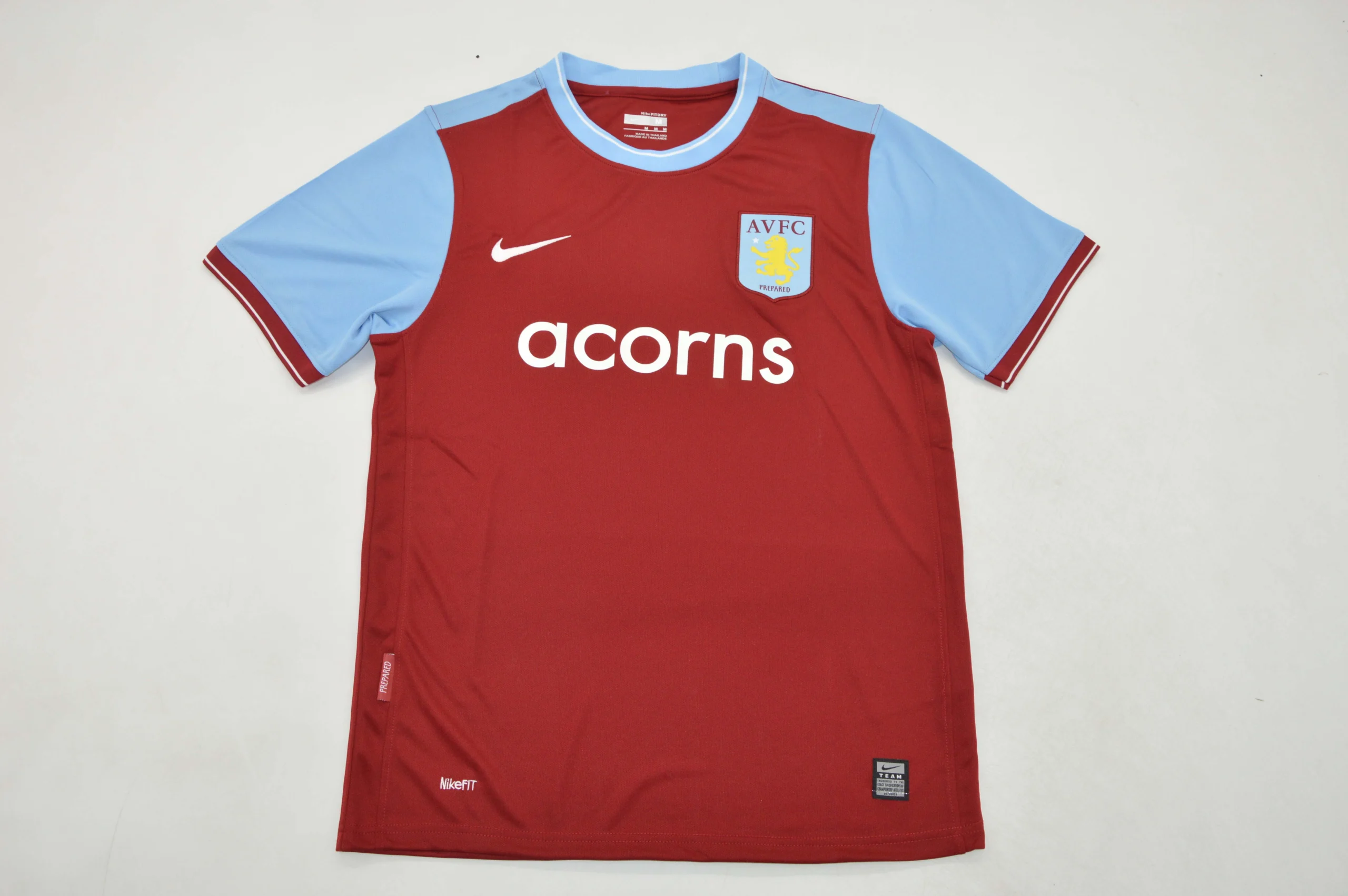 dca8179c Aston Villa retro 09/10 - Imagen 1