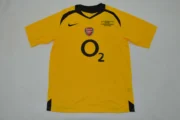 Arsenal retro 05/06 visitante