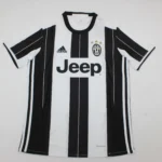 Juventus retro 16/17 local
