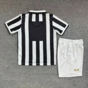 Kit de niño Juventus retro 96/97 - Imagen 3