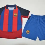 Kit de niño Barcelona retro 03/04 local