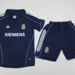 Kit de niño Real Madrid retro 05/06