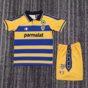 Kit de niño Parma retro 99/00