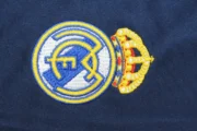 Kit de niño Real Madrid retro 05/06 - Imagen 17