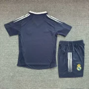 Kit de niño Real Madrid retro 04/05 visitante - Imagen 4