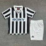 Kit de niño Juventus retro 96/97