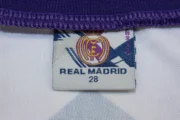 Kit de niño Real Madrid retro 96/97 visitante - Imagen 10