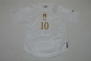 Italia retro 2004 visitante - Imagen 21