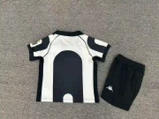 Kit de niño Juventus retro 97/98 local - Imagen 2