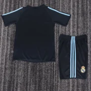 Kit de niño Real Madrid retro 03/04 visitante - Imagen 10
