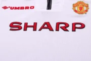 Kit de niño Manchester United retro 97/98 - Imagen 4