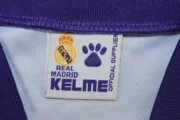 Kit de niño Real Madrid retro 94/96 visitante - Imagen 3