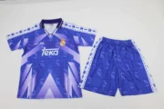 Kit de niño Real Madrid retro 96/97 visitante