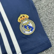 Kit de niño Real Madrid retro 10/11 - Imagen 6