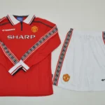 Kit de niño Manchester United retro manga larga 98/99 local