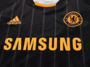 Kit de niño Chelsea retro 10/11 - Imagen 8