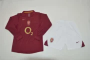 Kit de niño Arsenal retro manga larga 05/06