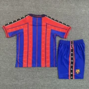 Kit de niño Barcelona retro 97/98 local - Imagen 4