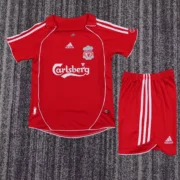 Kit de niño Liverpool retro 06/07
