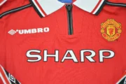 Kit de niño Manchester United retro manga larga 98/99 local - Imagen 6