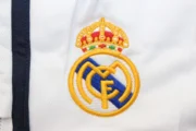 Kit de niño Real Madrid retro 00/01 - Imagen 7