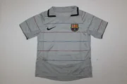 Kit de niño Barcelona retro 03/04 visitante - Imagen 9
