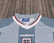 Kit de niño Inglaterra retro 1996 visitante - Imagen 8