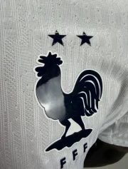 Francia visitante 2026 versión jugador - Imagen 5