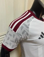 Emiratos Árabes local 2026 versión jugador - Imagen 7