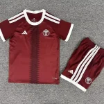 Kit de niño Qatar local 2026