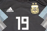 Argentina retro 2018 visitante - Imagen 4