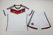 Kit de niño Alemania retro 2014 3 estrellas