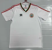 Bulgaria retro 1986 visitante