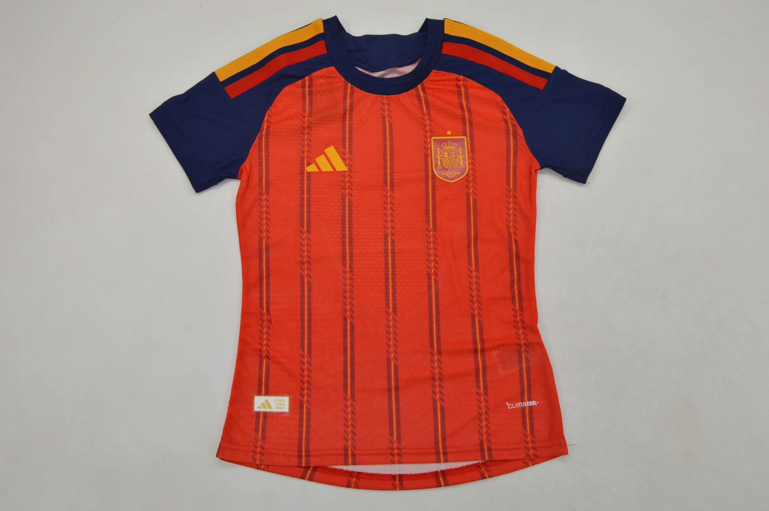 6e1ef0f1 España local versión femenina 2026 versión jugador - Imagen 1