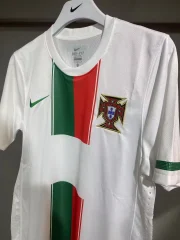 Portugal retro 2010 visitante versión jugador - Imagen 7