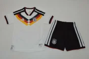 Kit de niño Alemania local 2026 versión jugador