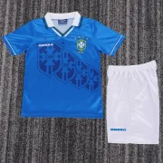 Kit de niño Brasil retro 1995