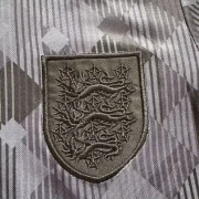 Kit de niño Inglaterra retro 1990 - Imagen 2