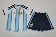 Kit de niño Argentina local 2026 versión jugador