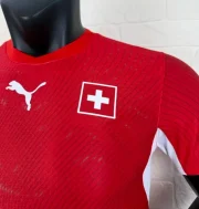 Suiza local 2026 versión jugador - Imagen 2