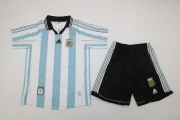 Kit de niño Argentina retro 1998 local
