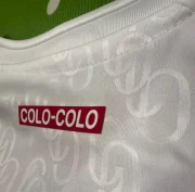 Colo-Colo local 26/27 - Imagen 3