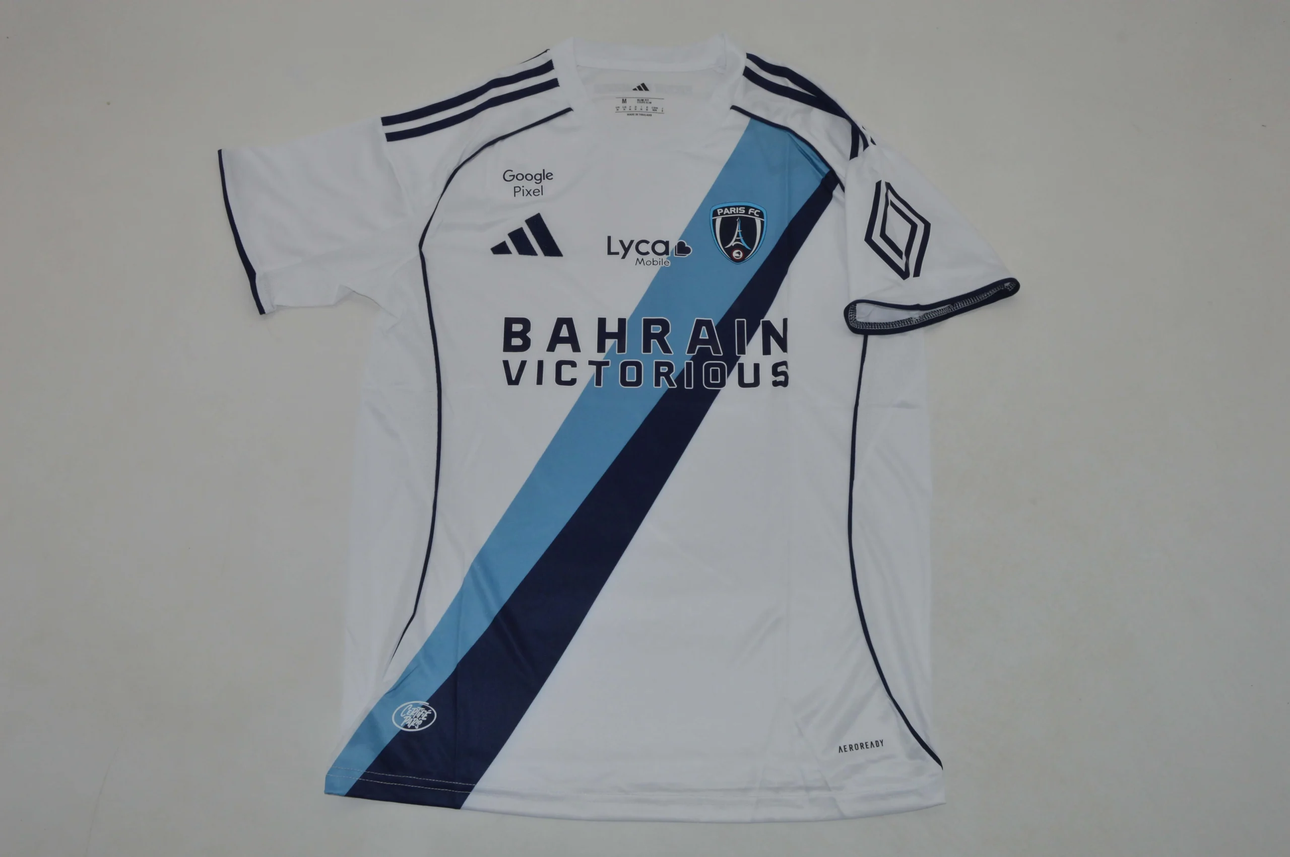 338a303a París FC visitante 25/26 - Imagen 1