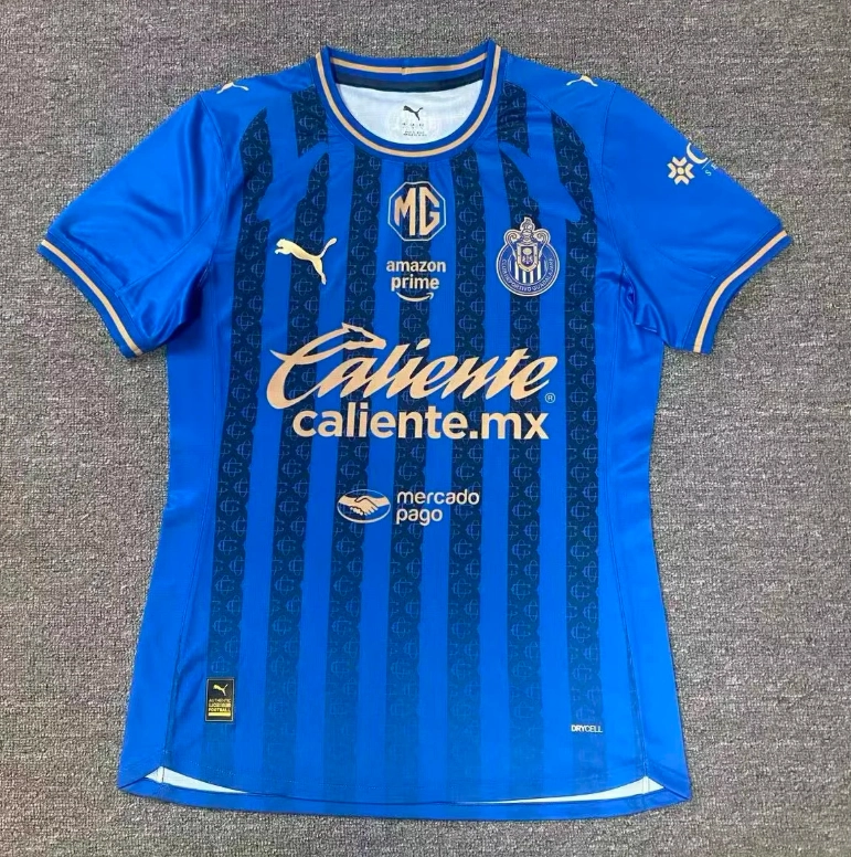 4536fc6c Chivas alternativa 25/26 versión femenina - Imagen 1