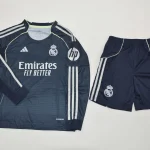 Kit de niño Real Madrid visitante 25/26 manga larga