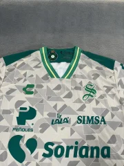 Santos Laguna visitante 25/26 - Imagen 2