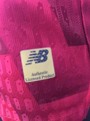 Lille local 25/26 versión jugador - Imagen 4